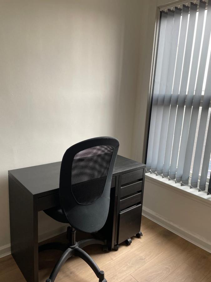 Lovely 2 Bed Apartment, Arnold Town Centre. Nottingham Buitenkant foto
